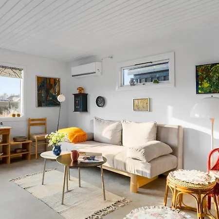بيت للعطل 2 Bedroom Amazing In *