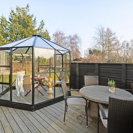 2 Bedroom Amazing In Skibby