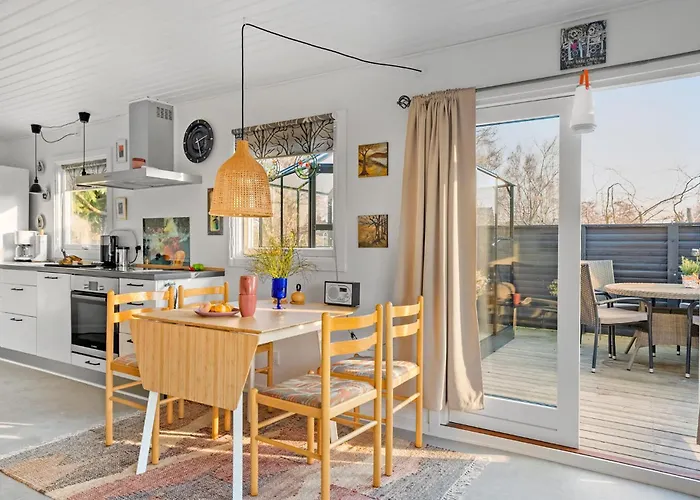 2 Bedroom Amazing In *